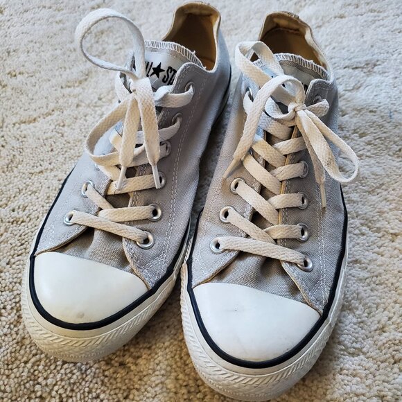 Light grey Converse sneakers - Picture 1 of 6